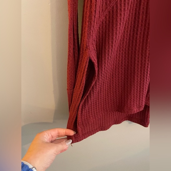 Princess Vera Wang Dark Red Long Sleeve Waffle Loose Shirt - Picture 2 of 5